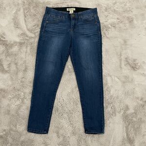 Democracy‎ Women's "Ab" Technology Skinny Jeans Size 8 Dark Wash Career Office